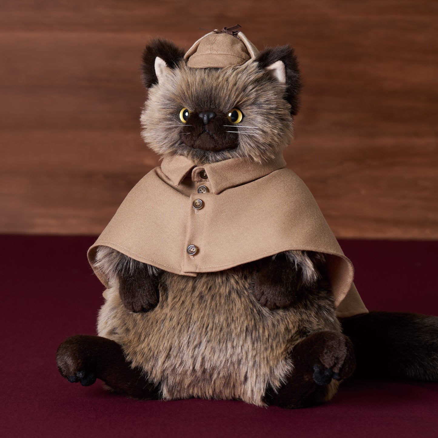 パスカル　探偵風ケープコートと帽子着用タイプ