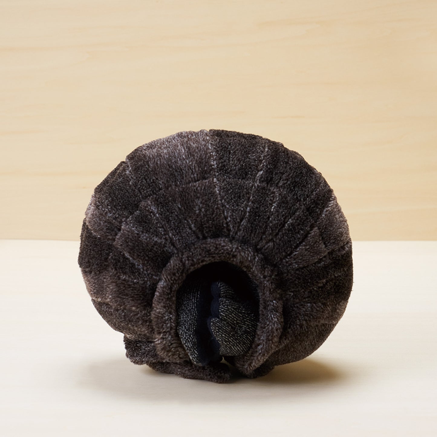 R マジロー完全にまるくなる